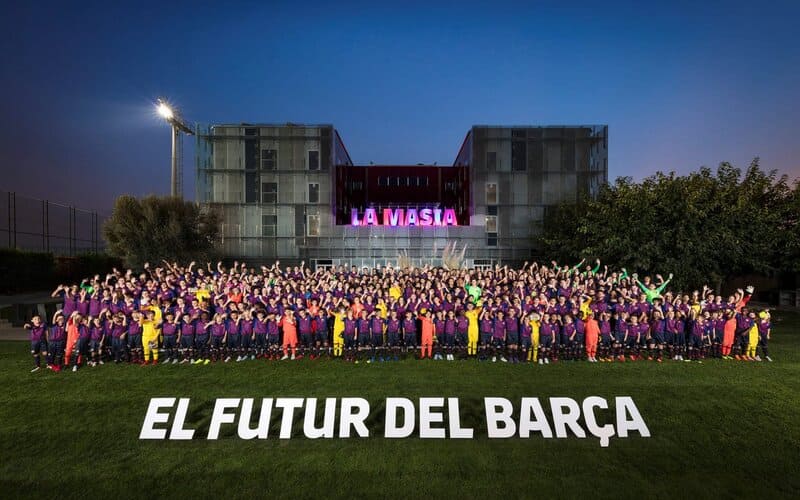 Học viện La Masia của Barcelona - Nơi mọi tài năng muốn đến